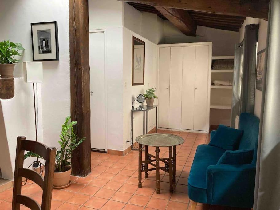 Le Cardinale - Un Voyage En Provence - 2 Chambres Avec Parking Aix-en-Provence Luaran gambar